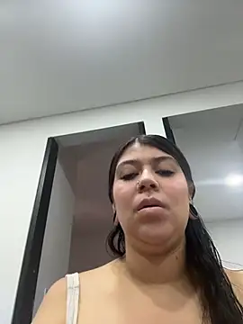 Snapshot of emilyjohanson chatting on 04/28/26, 05:06 emilyjohanson online show from 04/28/26, 05:06