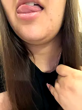 Snapshot of Jane_BBW chatting on 10/09/25, 01:17 Jane BBW online show from 10/09/25, 01:17