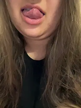 Snapshot of Jane_BBW chatting on 10/20/25, 09:21 Jane BBW online show from 10/20/25, 09:21