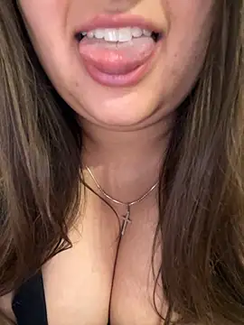 Snapshot of Jane_BBW chatting on 10/23/25, 10:03 Jane BBW online show from 10/23/25, 10:03