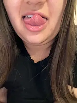 Snapshot of Jane_BBW chatting on 11/01/25, 06:30 Jane BBW online show from 11/01/25, 06:30