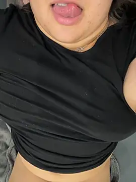 Snapshot of Jane_BBW chatting on 10/21/25, 11:42 Jane BBW online show from 10/21/25, 11:42