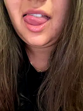 Snapshot of Jane_BBW chatting on 09/30/25, 02:01 Jane BBW online show from 09/30/25, 02:01