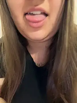 Snapshot of Jane_BBW chatting on 10/12/25, 03:41 Jane BBW online show from 10/12/25, 03:41