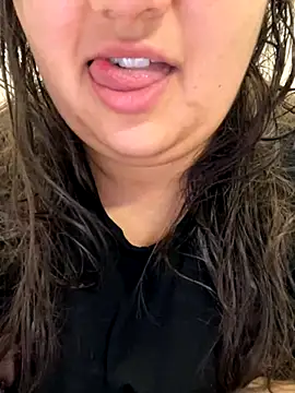 Snapshot of Jane_BBW chatting on 11/10/25, 02:49 Jane BBW online show from 11/10/25, 02:49