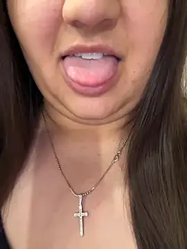 Snapshot of Jane_BBW chatting on 10/04/25, 01:18 Jane BBW online show from 10/04/25, 01:18