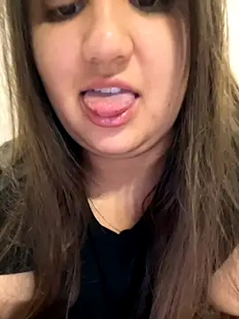 Snapshot of Jane_BBW chatting on 10/11/25, 04:13 Jane BBW online show from 10/11/25, 04:13