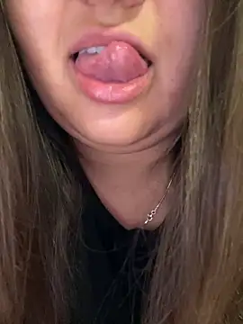 Snapshot of Jane_BBW chatting on 09/29/25, 01:28 Jane BBW online show from 09/29/25, 01:28