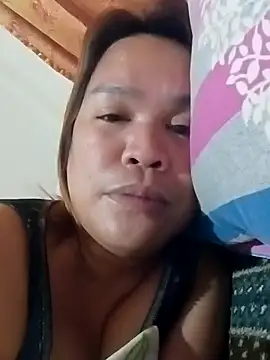Snapshot of tsfucker_lei chatting on 10/25/25, 11:09 tsfucker lei online show from 10/25/25, 11:09