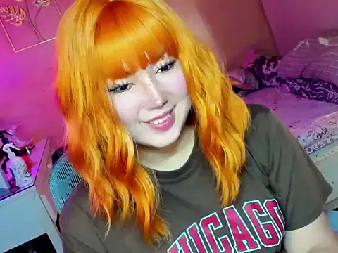 Snapshot of HOTnWILDalice chatting on 11/13/25, 02:37 HOTnWILDalice online show from 11/13/25, 02:37