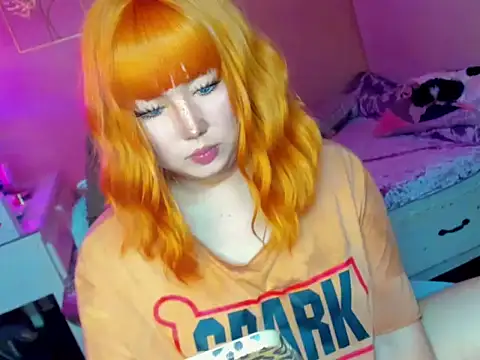 Snapshot of HOTnWILDalice chatting on 11/17/25, 04:16 HOTnWILDalice online show from 11/17/25, 04:16