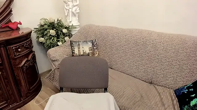 leiamillersonn online show from 11/15/25, 04:38