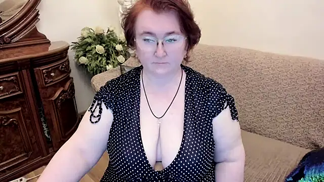 leiamillersonn online show from 09/18/25, 06:00