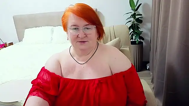 leiamillersonn online show from 07/07/26, 07:50