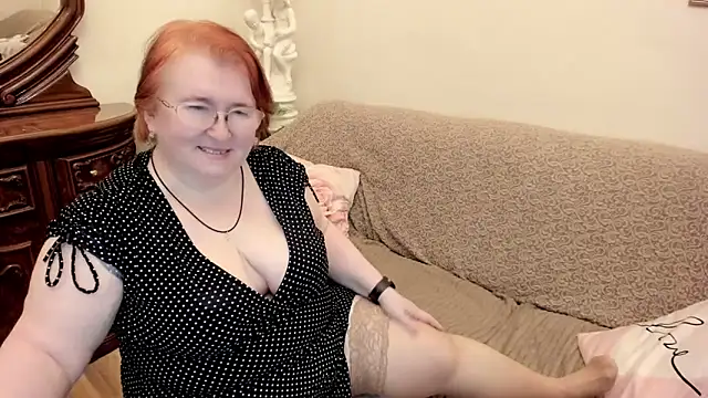 leiamillersonn online show from 02/17/26, 06:22