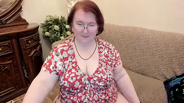 leiamillersonn online show from 09/15/25, 07:36