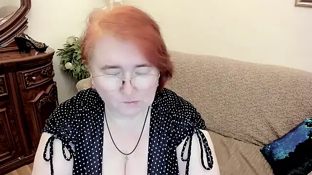 leiamillersonn online show from 03/10/26, 07:34