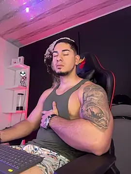 Snapshot of Dimitri_Colleman chatting on 12/16/25, 08:35 Dimitri Colleman online show from 12/16/25, 08:35