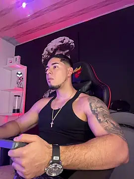 Snapshot of Dimitri_Colleman chatting on 12/18/25, 09:40 Dimitri Colleman online show from 12/18/25, 09:40