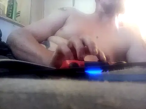 Snapshot of Skody31 chatting on 01/21/25, 04:21 Skody31 online show from 01/21/25, 04:21
