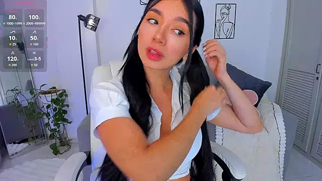 marianasilvax online show from 09/12/25, 09:25