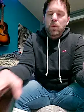 tom sauwer online show from 04/05/26, 09:43