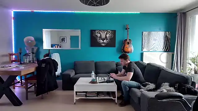 tom sauwer online show from 03/07/25, 04:44