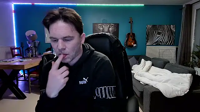 tom sauwer online show from 03/06/25, 09:09