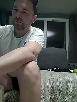 tom sauwer online show from 06/02/26, 11:49