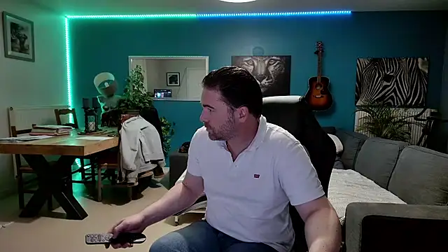 tom sauwer online show from 11/21/25, 10:31