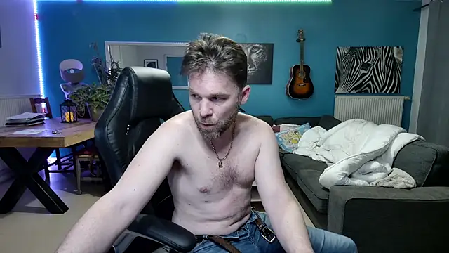 tom sauwer online show from 01/31/25, 02:48