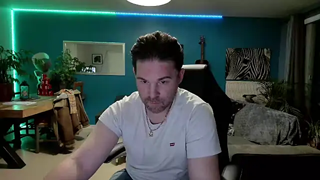 tom sauwer online show from 03/16/26, 09:06