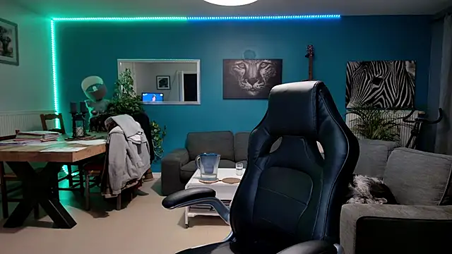 tom sauwer online show from 11/23/25, 10:53