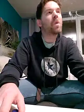 tom sauwer online show from 11/07/25, 06:45