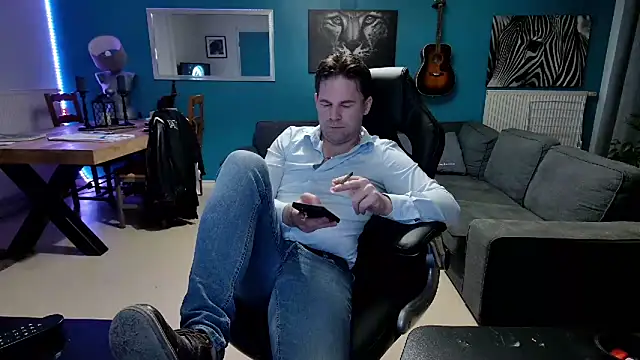 tom sauwer online show from 03/05/25, 08:21