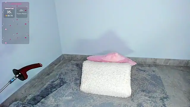 Sofi Smiley online show from 03/17/26, 02:36