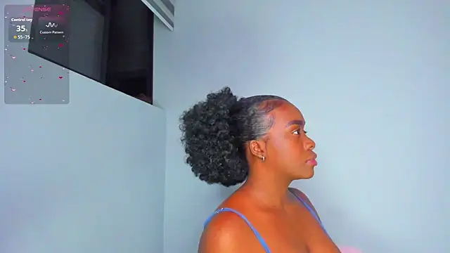 Sofi Smiley online show from 03/22/26, 02:37