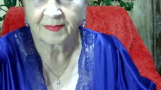 Emma52610 online show from 11/09/25, 12:09