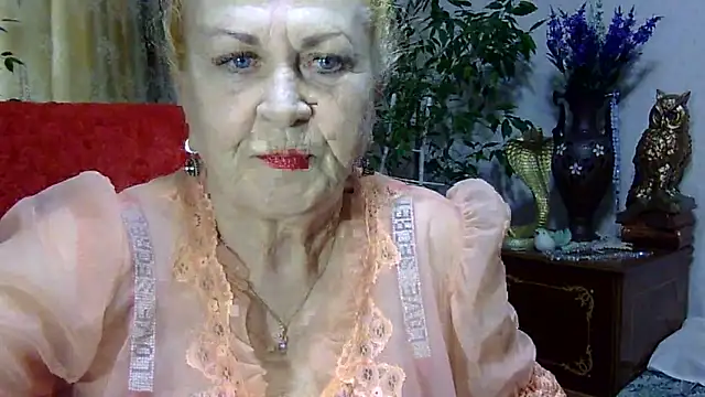 Emma52610 online show from 03/11/25, 12:17