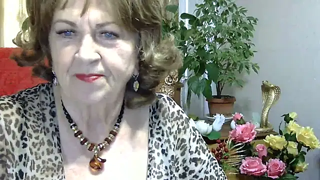Snapshot of Emma52610 chatting on 05/02/26, 11:26 Emma52610 online show from 05/02/26, 11:26