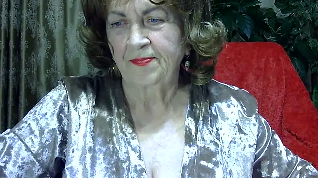 Snapshot of Emma52610 chatting on 04/02/26, 04:24 Emma52610 online show from 04/02/26, 04:24