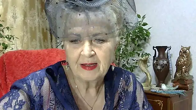 Emma52610 online show from 03/01/25, 12:23