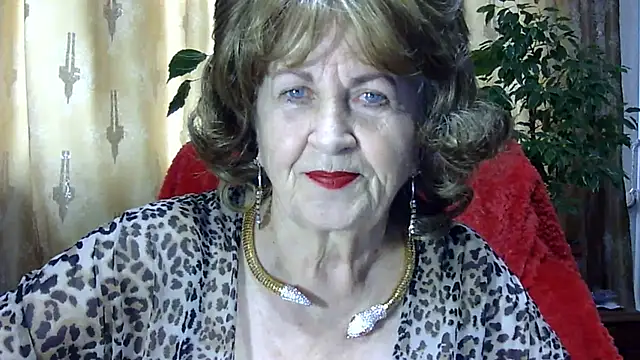 Snapshot of Emma52610 chatting on 02/08/26, 10:35 Emma52610 online show from 02/08/26, 10:35