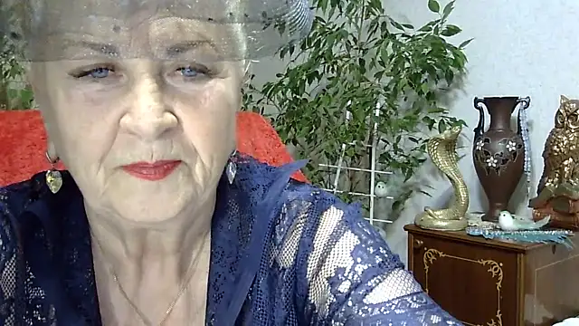 Emma52610 online show from 03/02/25, 05:20