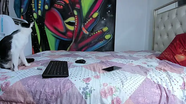 luna sexxy online show from 11/27/25, 06:14