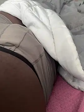 sbusiso1 online show from 04/08/26, 05:42