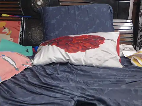 Snapshot of prettyindiandoll chatting on 10/11/25, 07:09 prettyindiandoll online show from 10/11/25, 07:09