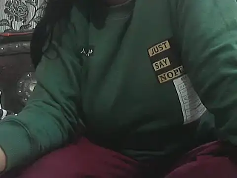 Snapshot of prettyindiandoll chatting on 12/12/24, 02:00 prettyindiandoll online show from 12/12/24, 02:00