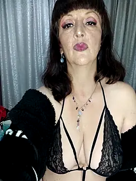 FireWoman online show from 11/30/25, 10:05