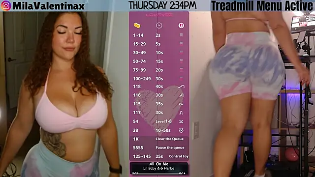 Snapshot of MilaValentina chatting on 06/18/26, 06:35 MilaValentina online show from 06/18/26, 06:35